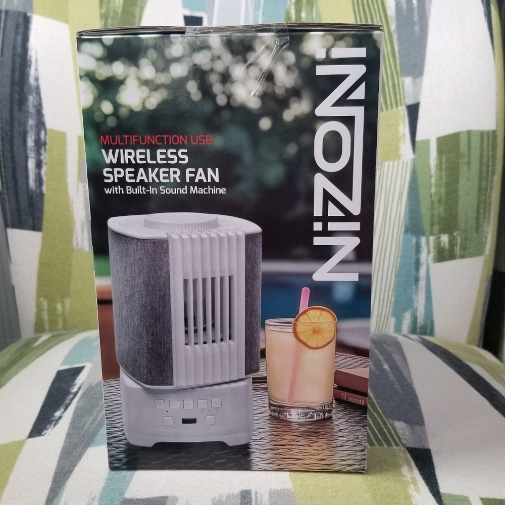 NiZoNi Wireless Speaker Fan Built in Sound Machine 4 in 1 Multifunction USB New